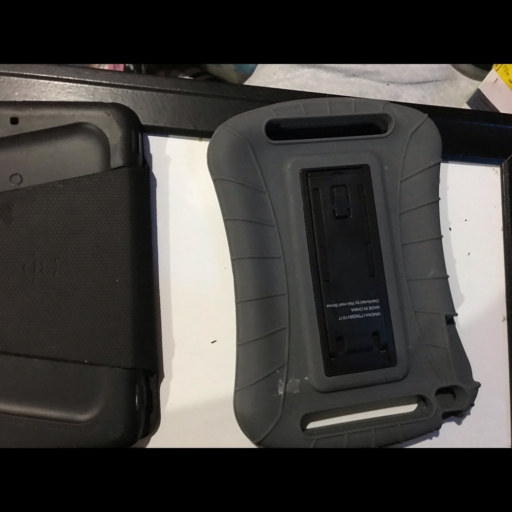 Mini iPad cases - Picture 4 of 7